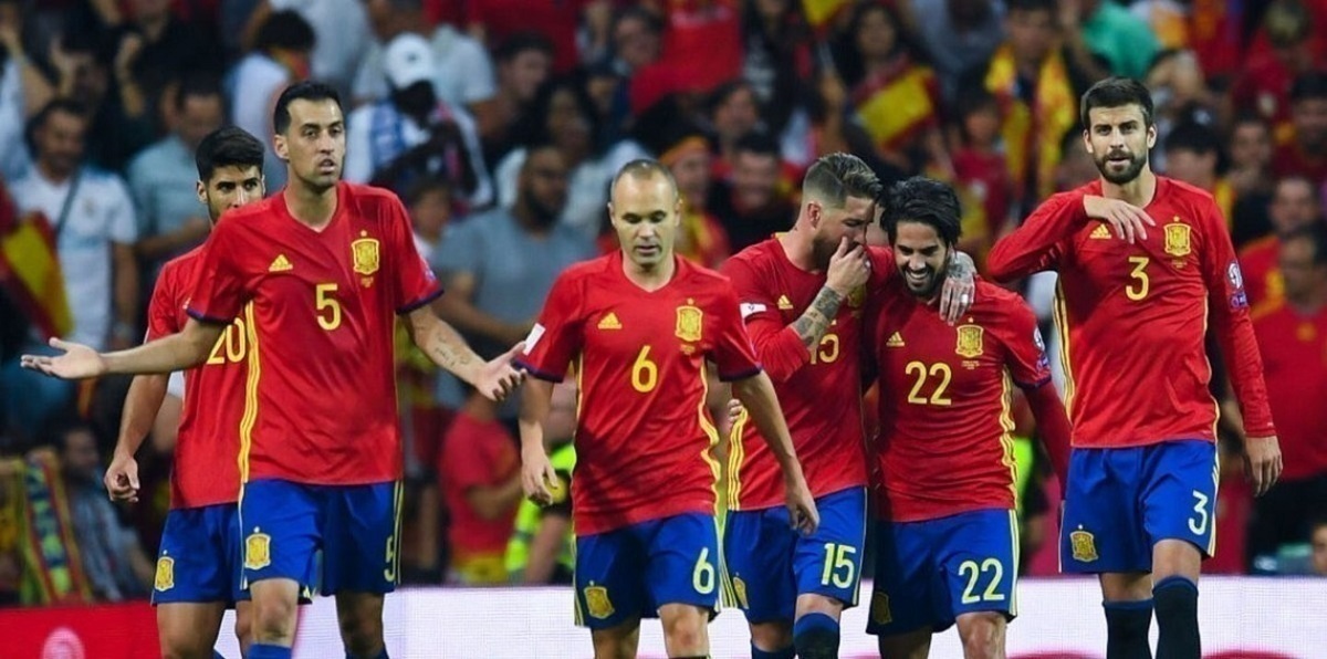 صحيفة كتالونية: الفيفا يهدد باستبعاد المنتخب الإسباني من المونديال.. ورئيس الاتحاد ينفي