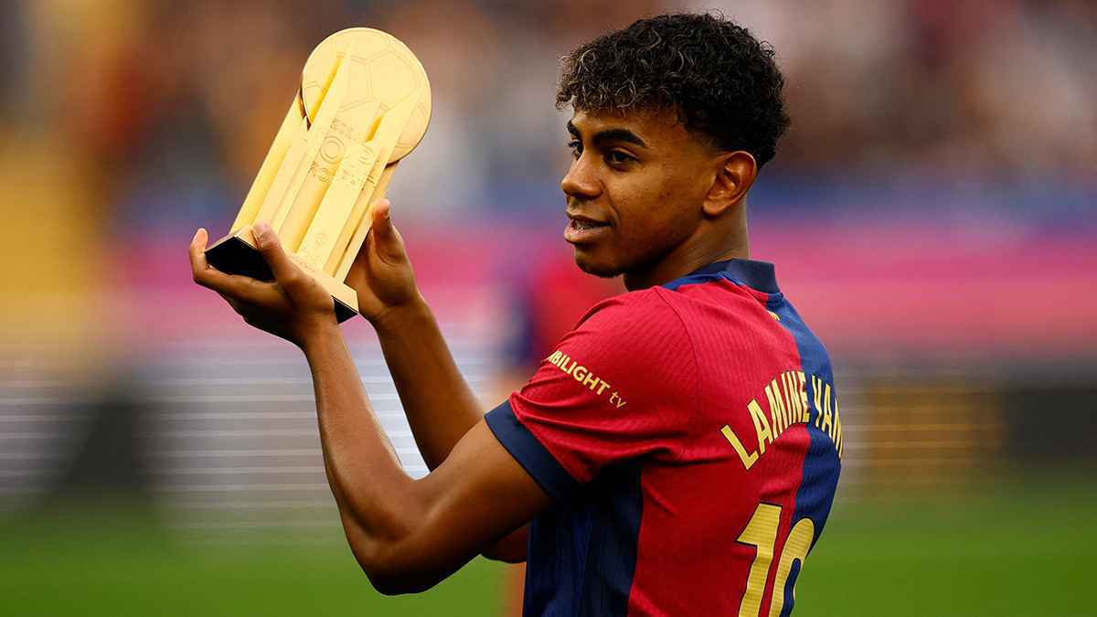 لامين يامال يفوز بجائزة الفتى الذهبي لعام 2024