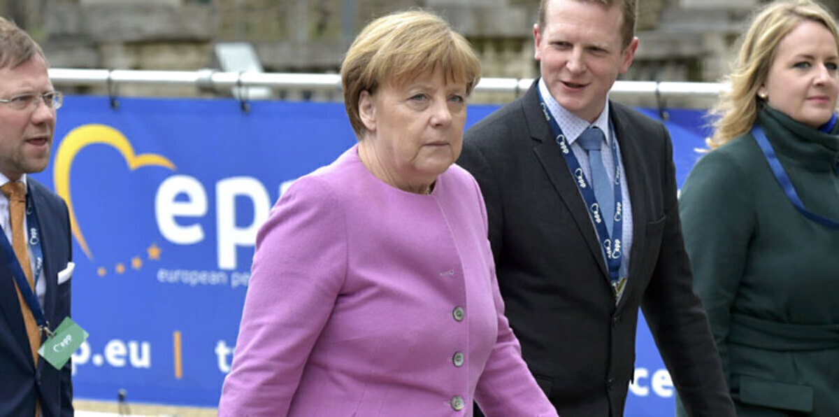 استطلاع: تقدم المحافظين بزعامة ميركل على الديمقراطيين الاشتراكيين