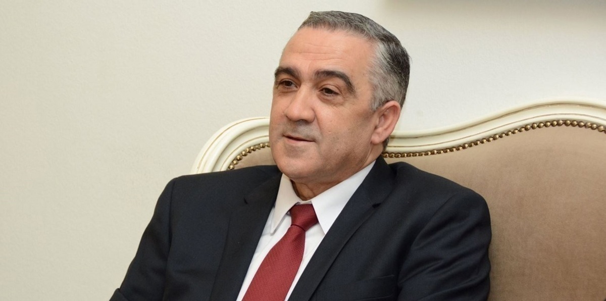 وزير الداخلية التونسي يبحث أمن الحدود مع نظيره الجزائري