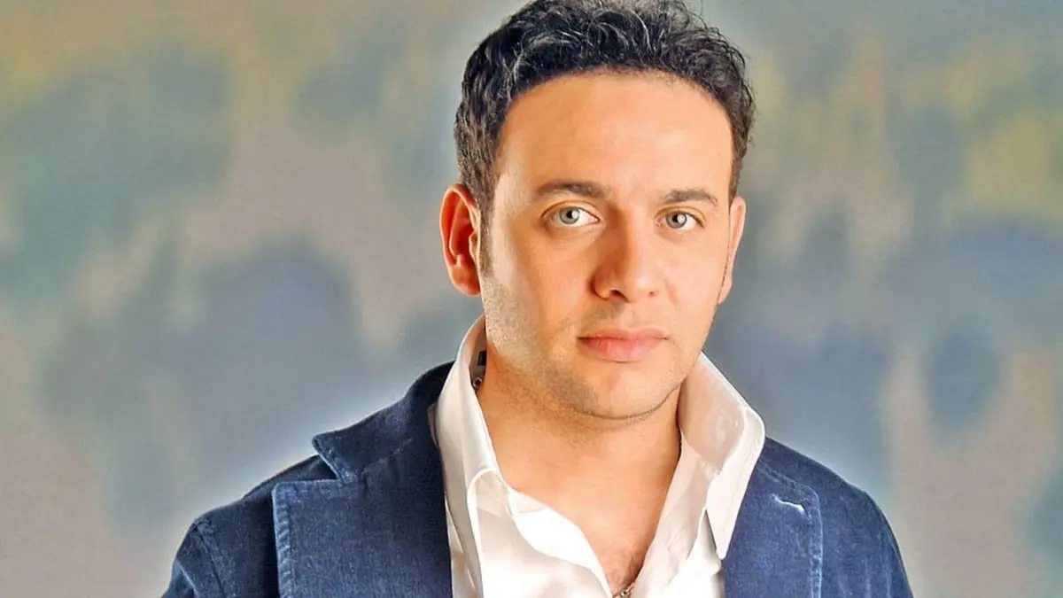 تطورات جديدة في أزمة مصطفى قمر والشركة المنتجة لبرنامج "خمس نجوم" (صور)