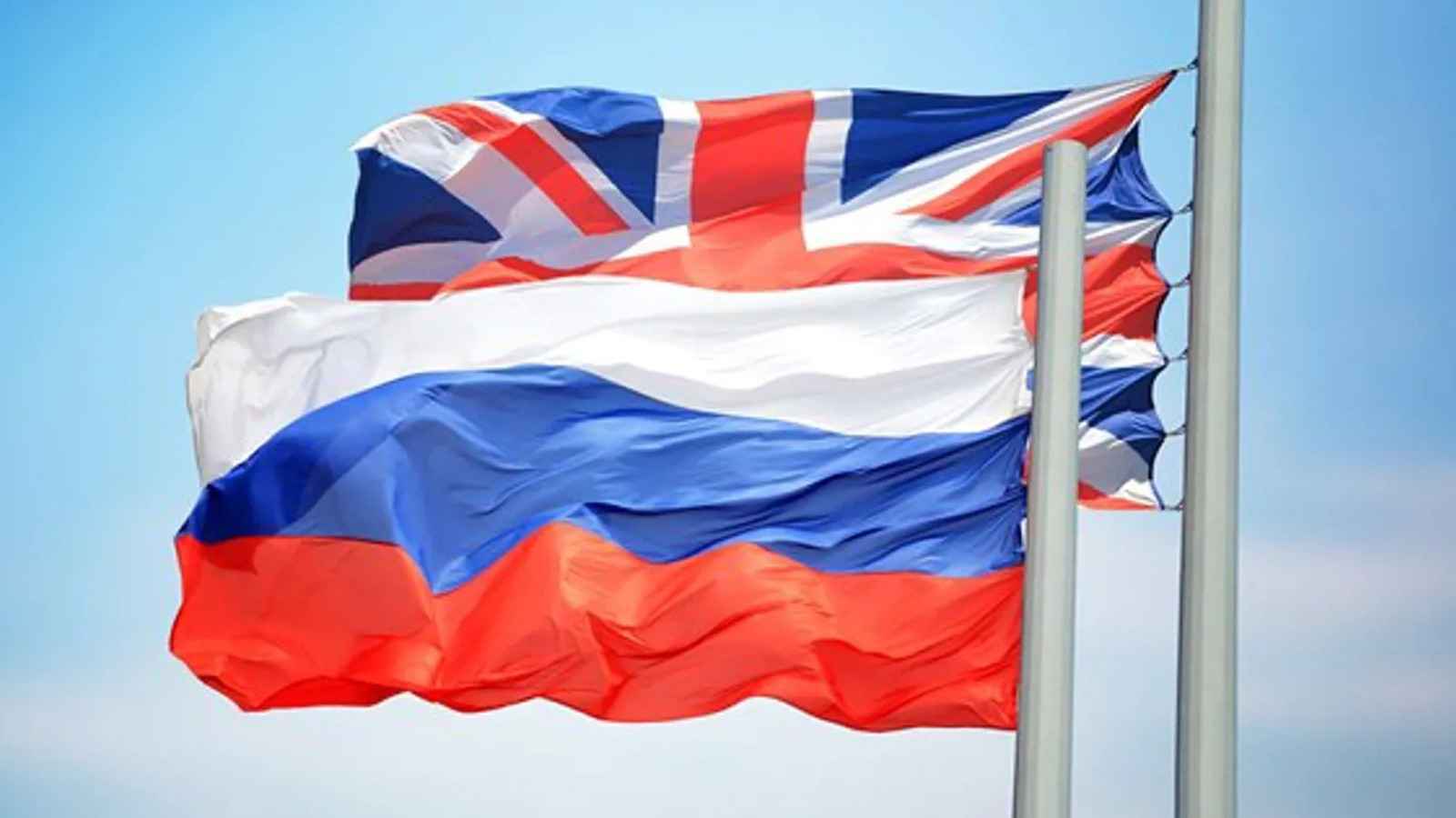 مع ترقب "هدنة أوكرانيا".. أزمة دبلوماسية جديدة بين روسيا وبريطانيا