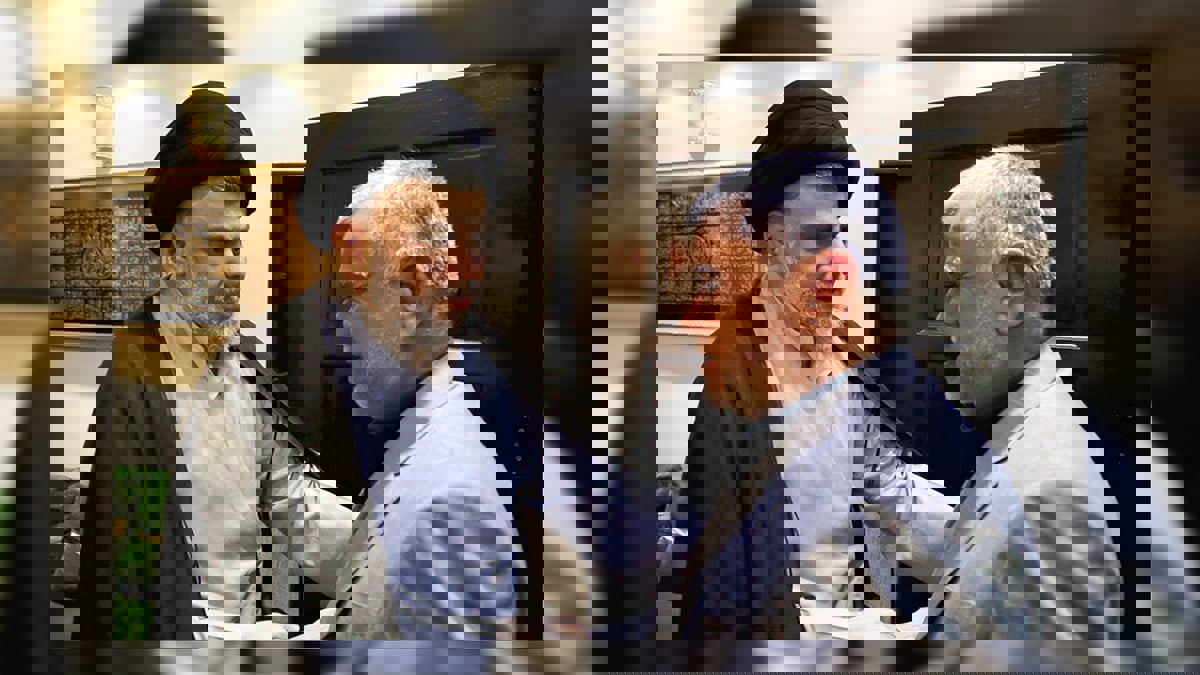 العراق.. مقتدى الصدر يعلن شروطه للحوار مع هادي العامري