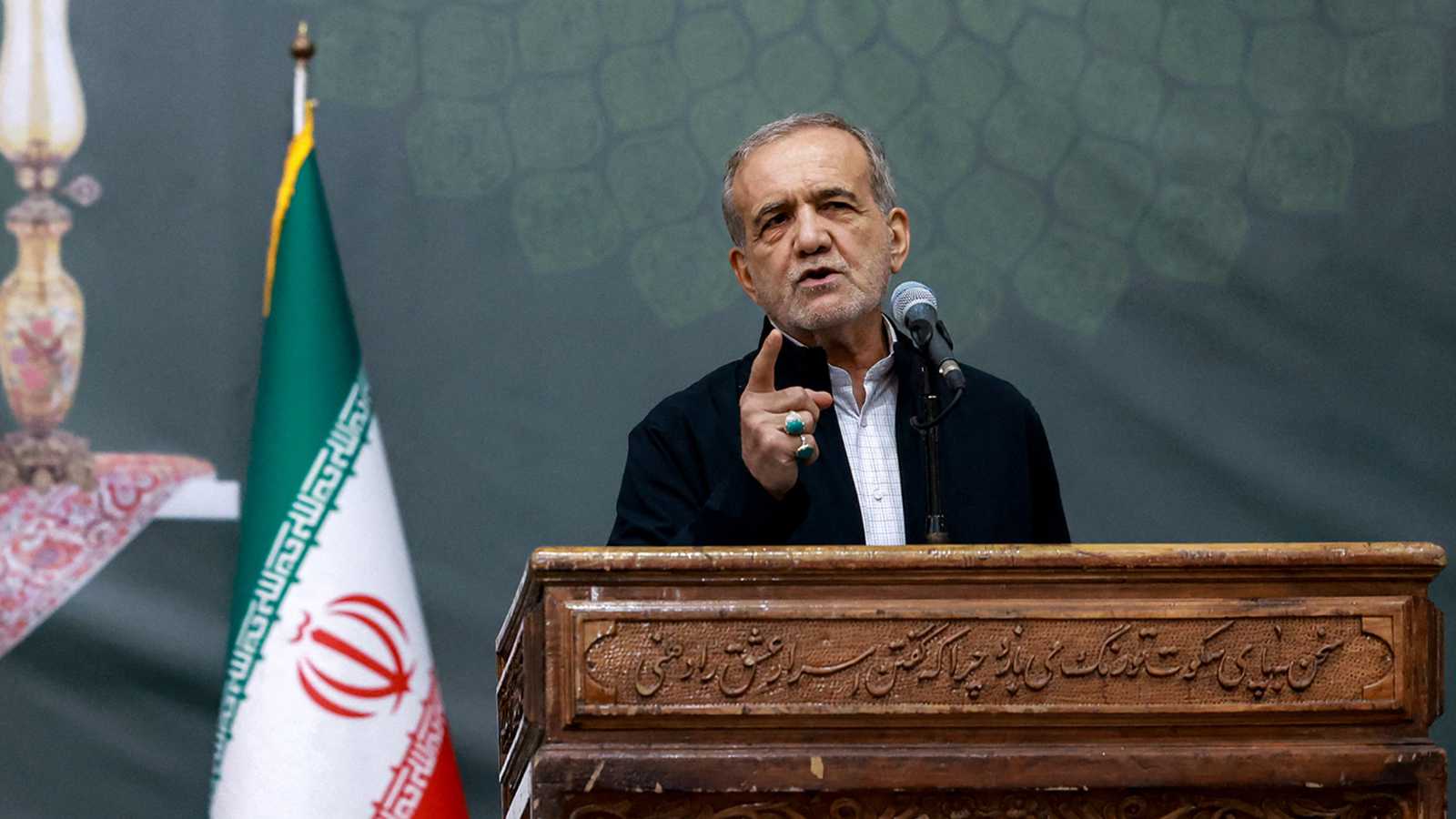 الرئيس الإيراني: إسرائيل خارج إطار القانون بدعم واشنطن