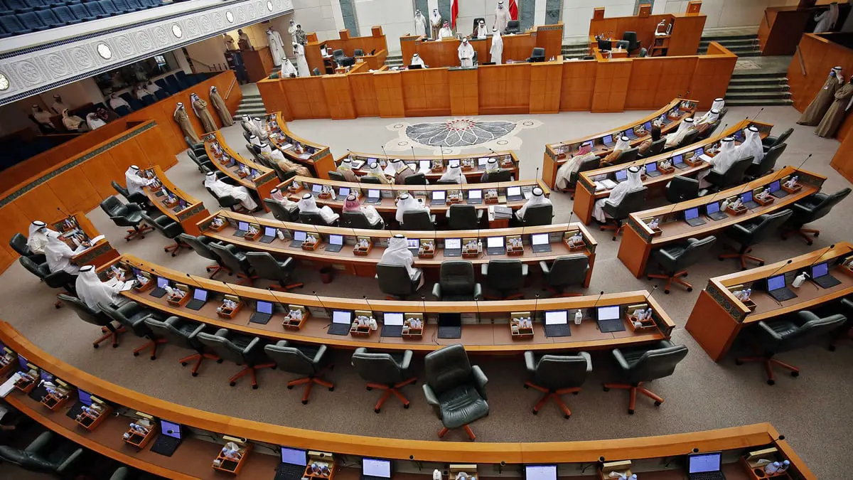 صحيفة: دخول نائبين أحدهما سلفي في الحكومة الكويتية المقبلة