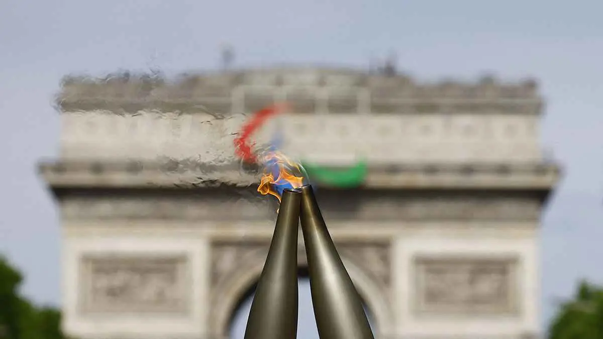 مغني الراب الأمريكي سنوب دوغ سيشارك في حمل الشعلة الأولمبية