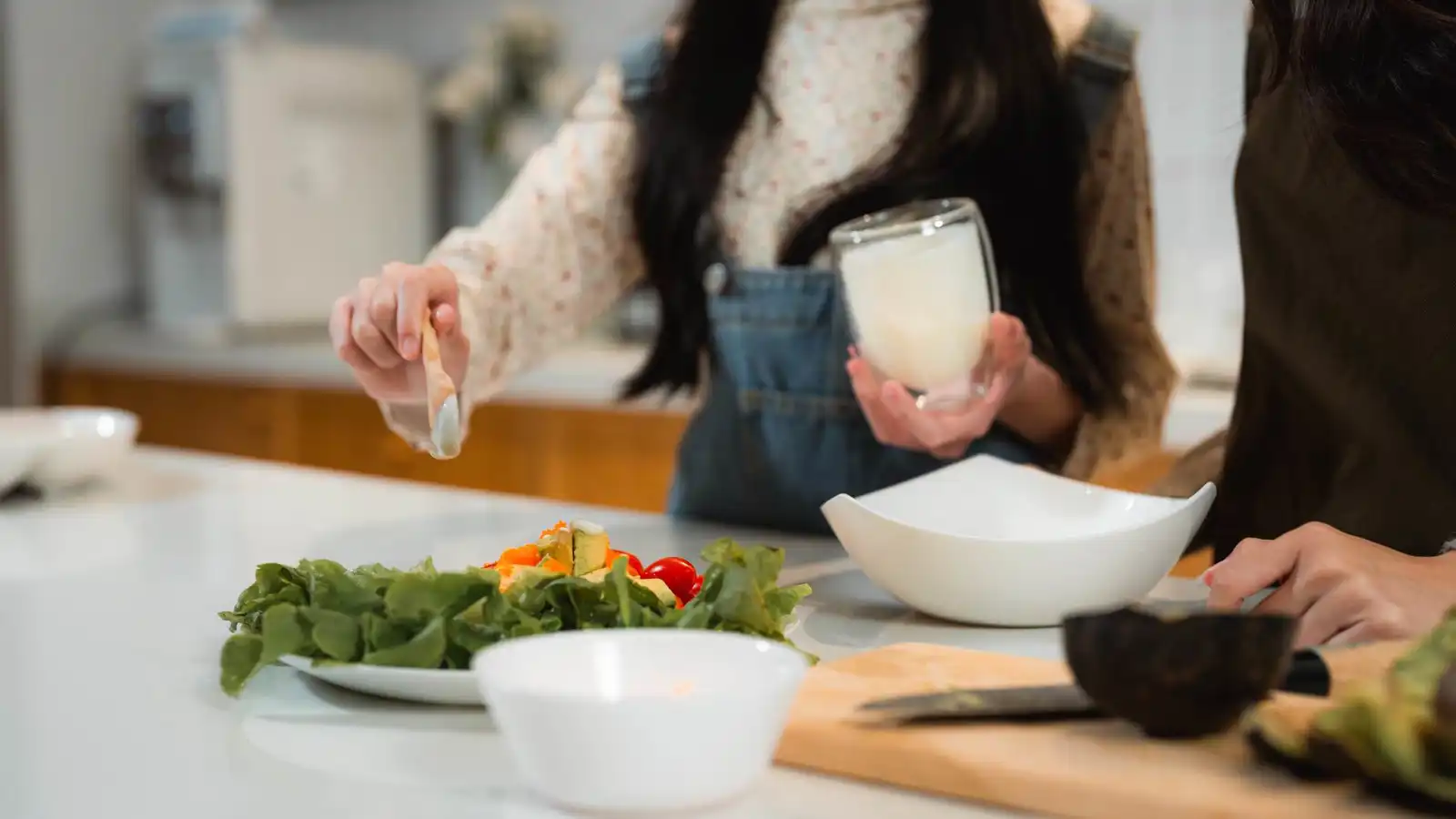 تعديل النظام الغذائي بعد سن الـ45 قد يُطيل العمر