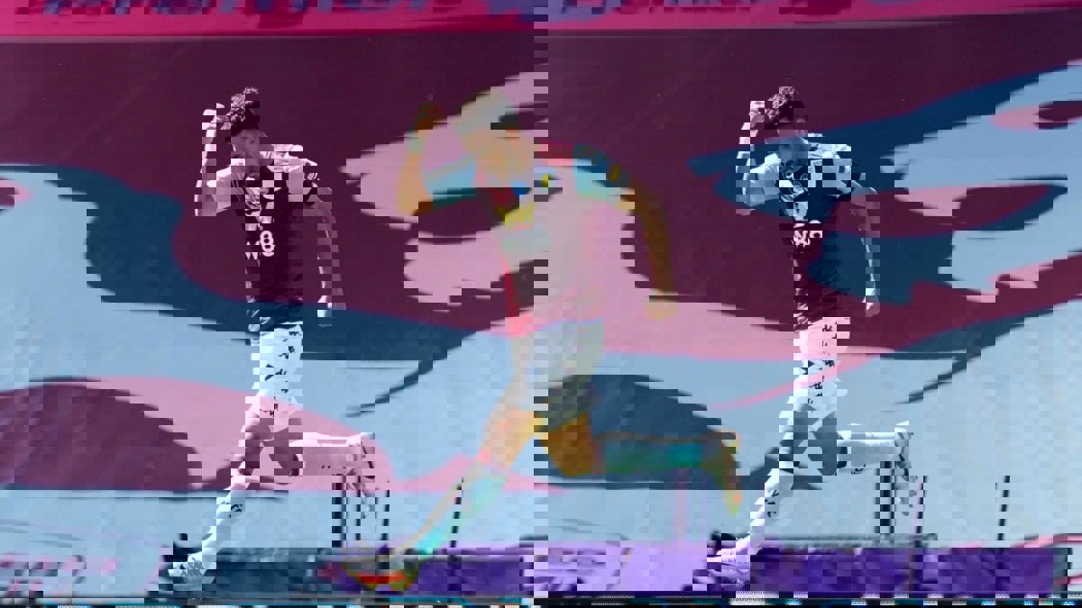 تريزيغيه يصبح ثاني هدافي أستون فيلا هذا الموسم بعد هدفيه في شباك كريستال بالاس