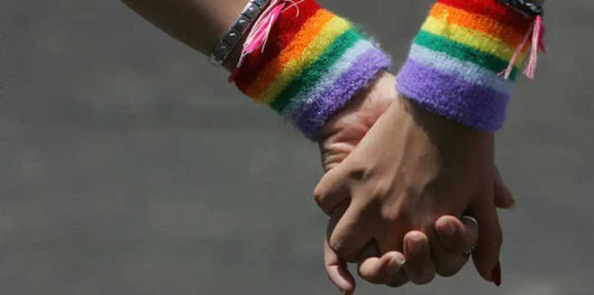 "رايتس ووتش" تطالب بـ "احترام حقوق المثليين والمثليات في الإمارات"