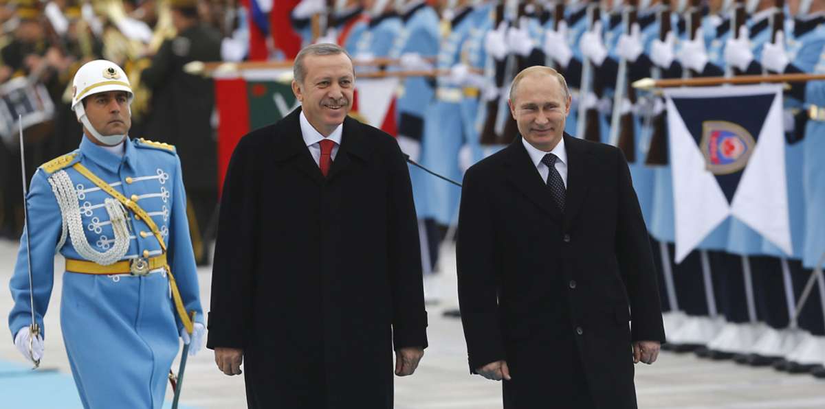 أردوغان يلتقي بوتين وسط خلاف بشأن استفتاء كردستان