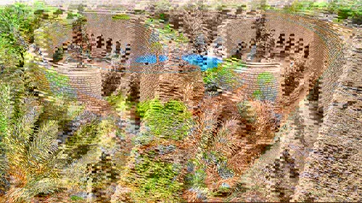 السعودية تحول ثلاثة قصور تاريخية إلى فنادق فخمة لتنشيط السياحة (صور)