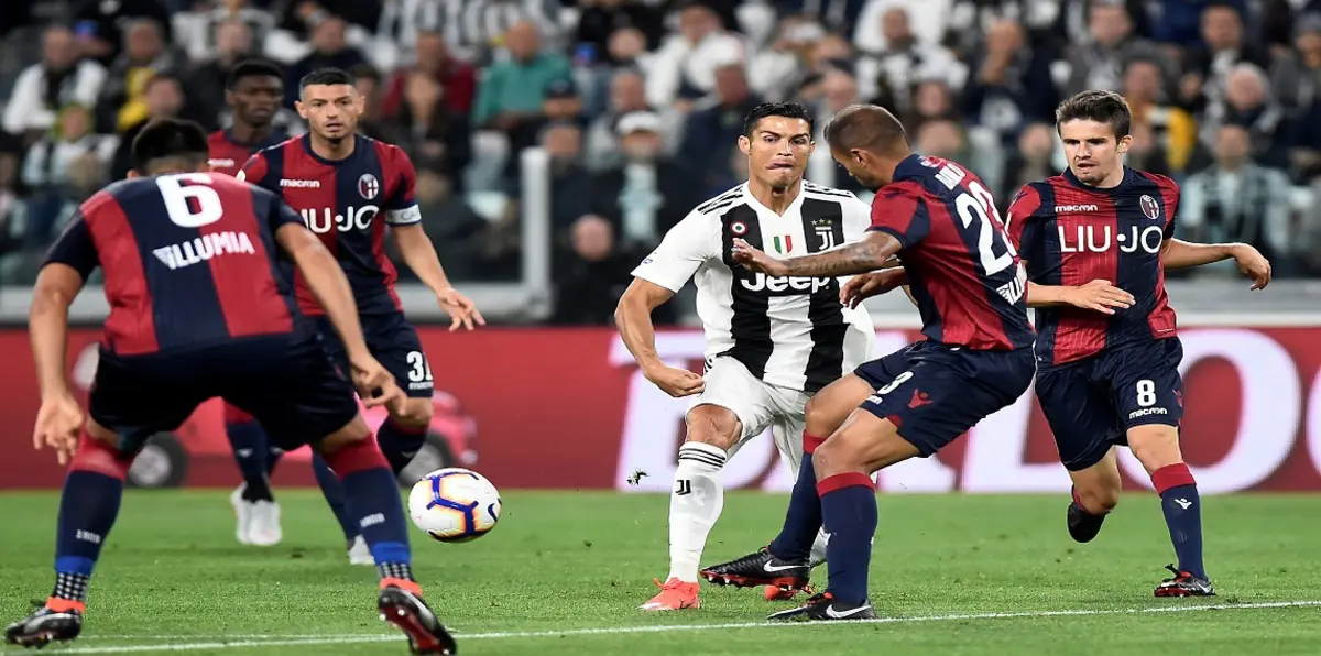 أهداف مباراة يوفنتوس وبولونيا.. "السيدة العجوز" يتقدم بثنائية (فيديو)