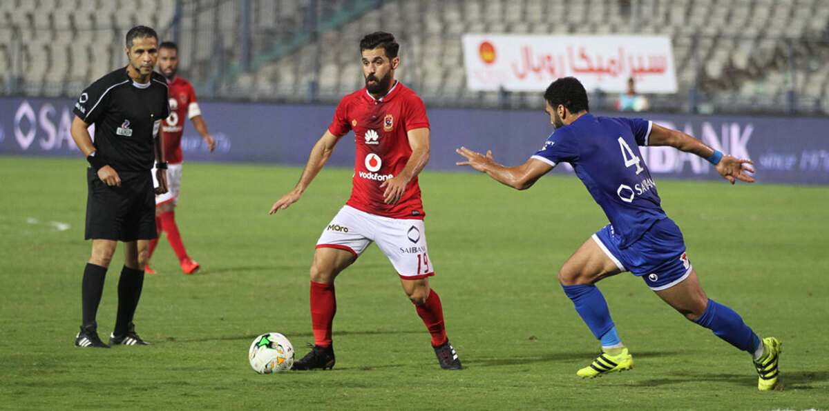 عبدالله السعيد يغيب بالتخصص عن مباراة الأهلي والنصر في الدوري المصري