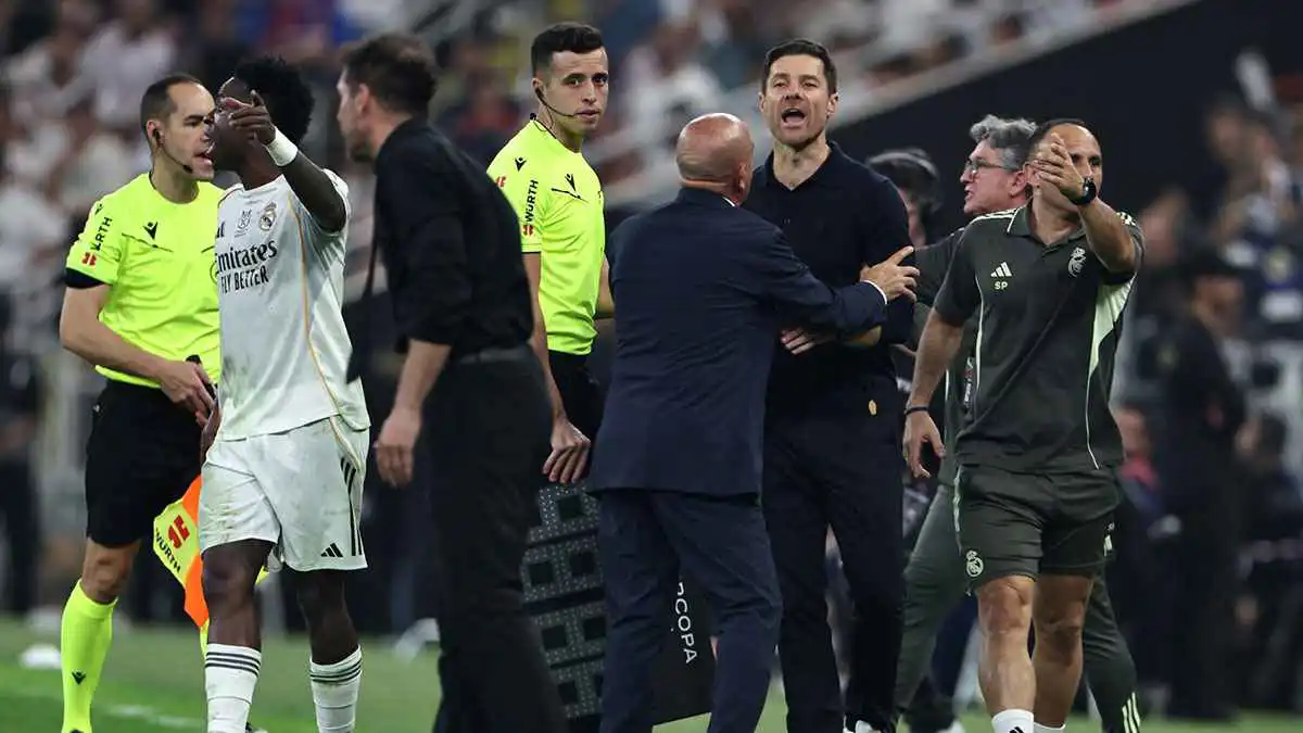 سيميوني يعتذر لفلورنتينو بيريز وفينيسيوس بعد أزمة نصف نهائي السوبر