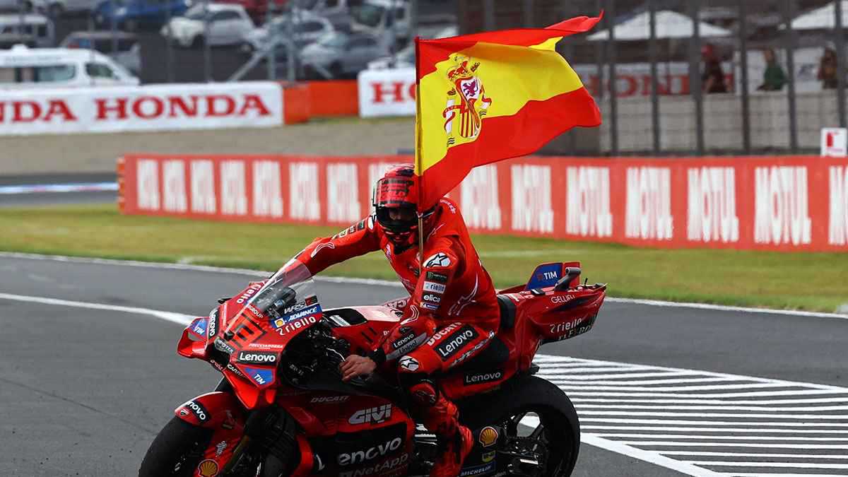 مارك ماركيز يفوز بلقبه السابع في بطولة العالم للدراجات النارية