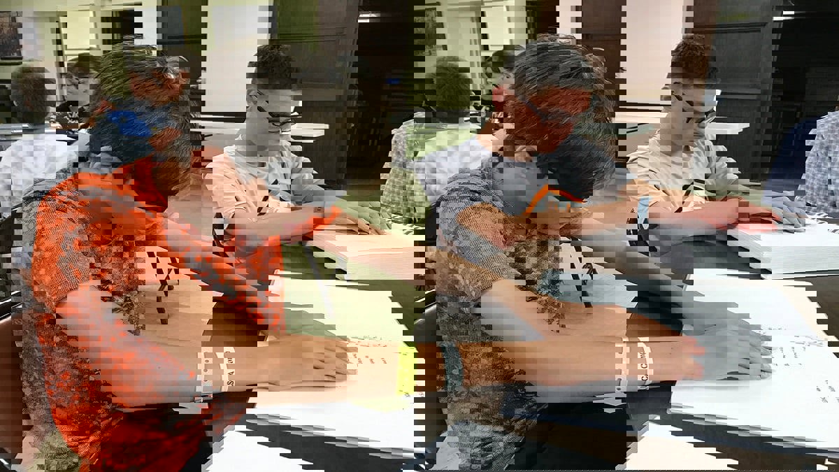 عبر التحفيز الكهربائي.. علماء يطورون تقنية جديدة تمكن المكفوفين من "الرؤية" (فيديو)