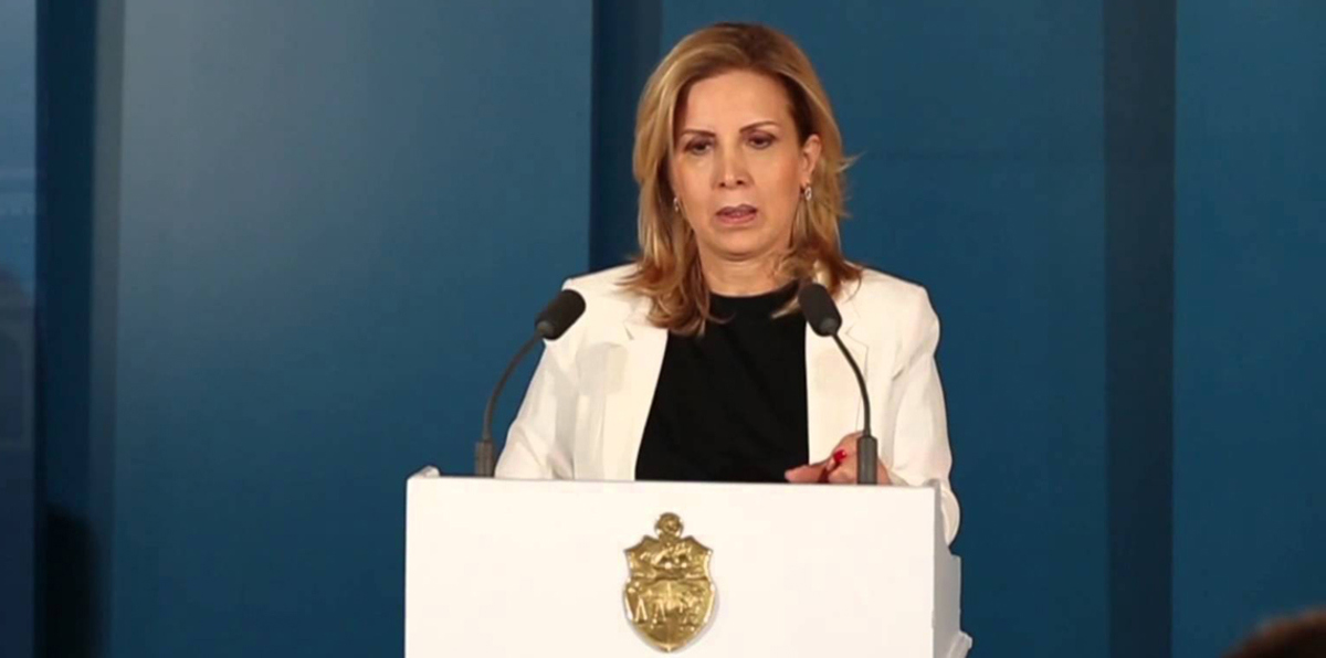 بعد تجميد عضوية "الشاهد".. قيادية في "نداء تونس" تطالب بإنهاء "الحرب"