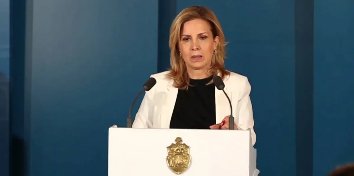 بعد تجميد عضوية "الشاهد".. قيادية في "نداء تونس" تطالب بإنهاء "الحرب"