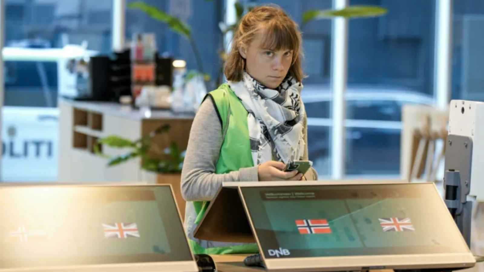 يضم غريتا تونبرغ.. احتجاج أمام المصرف المركزي النرويجي لأجل غزة