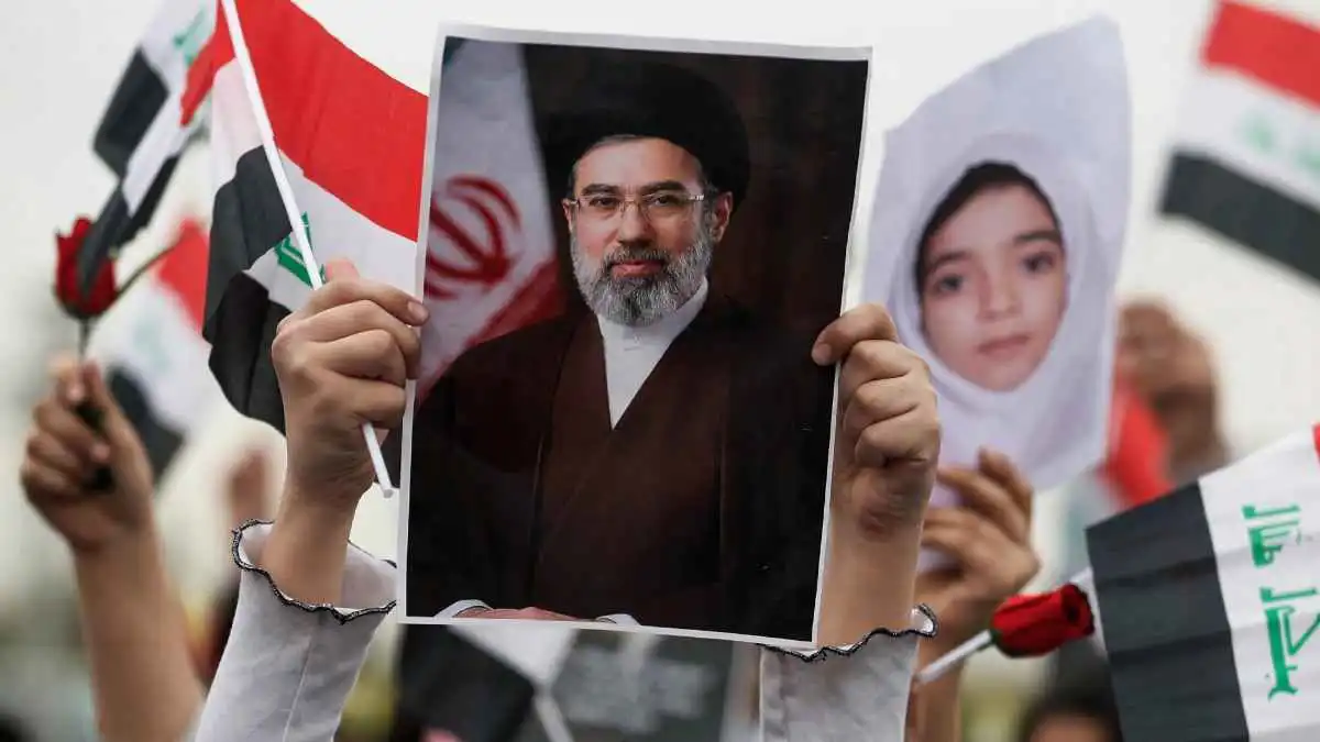 في رسالة خطية جديدة.. مجتبى خامنئي "يشكر" الشعب العراقي