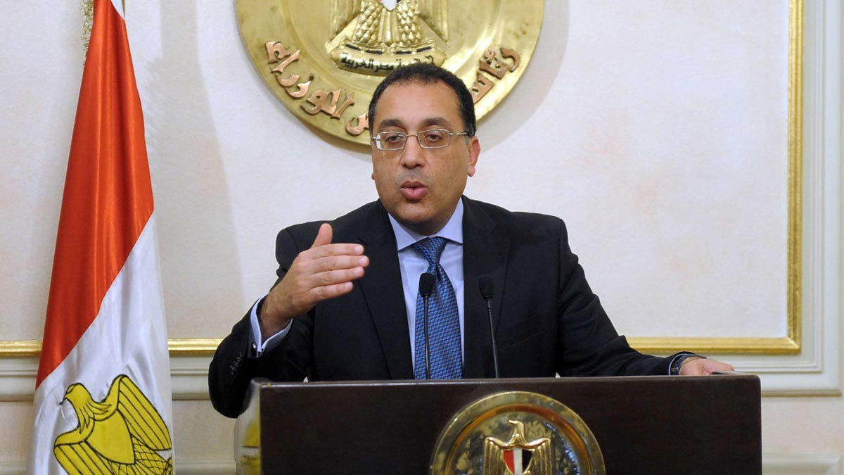 مصر تمدد حظر التجوال لمدة أسبوعين وتخفض عدد الساعات