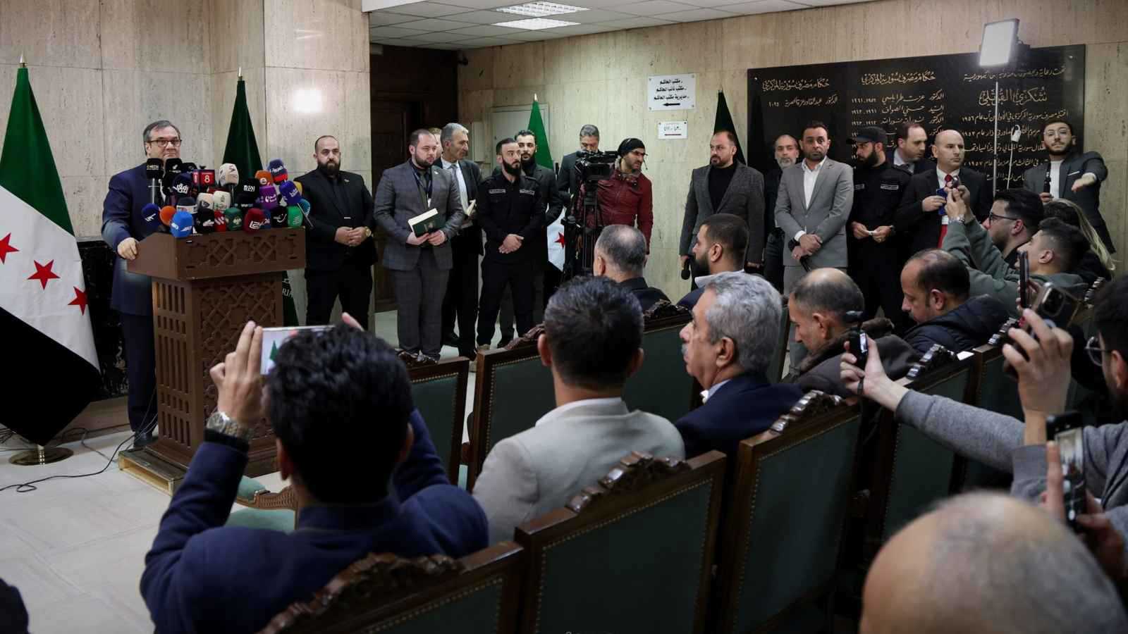 سوريا تعلن إطلاق عملتها الجديدة.. حذف صفرين وهذا موعد الاستبدال