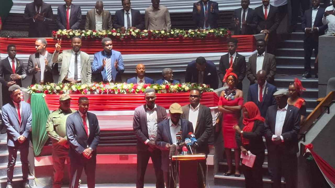 "حكومة السلام" السودانية تستعد لإصدار جوازات سفر لمواطنيها