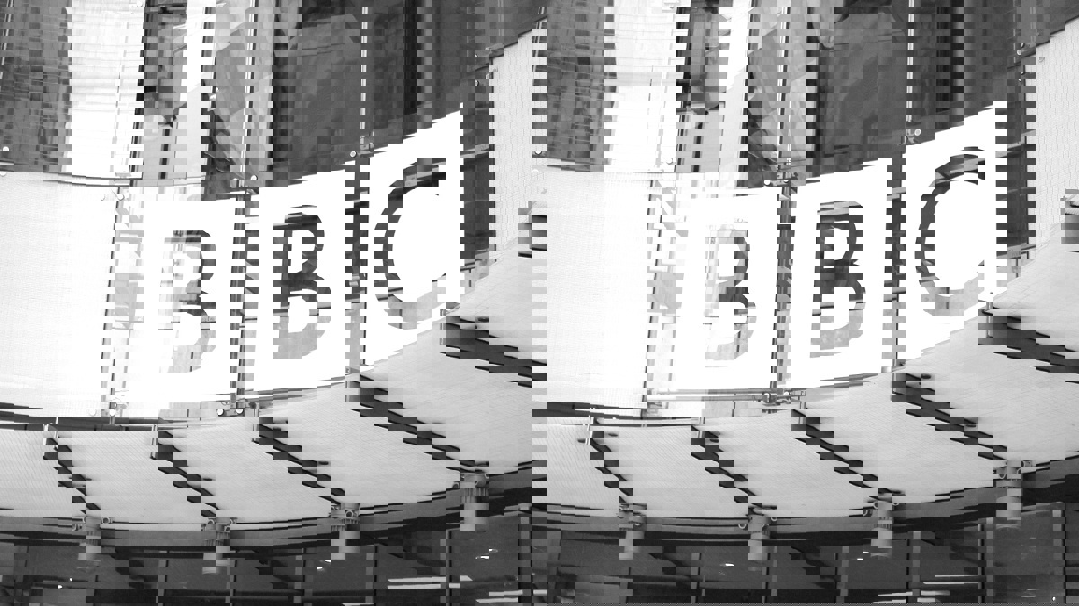 روسيا تتهم "بي بي سي" ببث مواد تروج لأفكار داعش