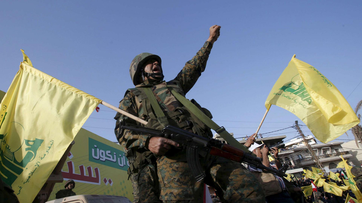 ما سر الارتفاع المفاجئ في قتلى حزب الله والميليشيات الإيرانية بمنطقة حلب؟