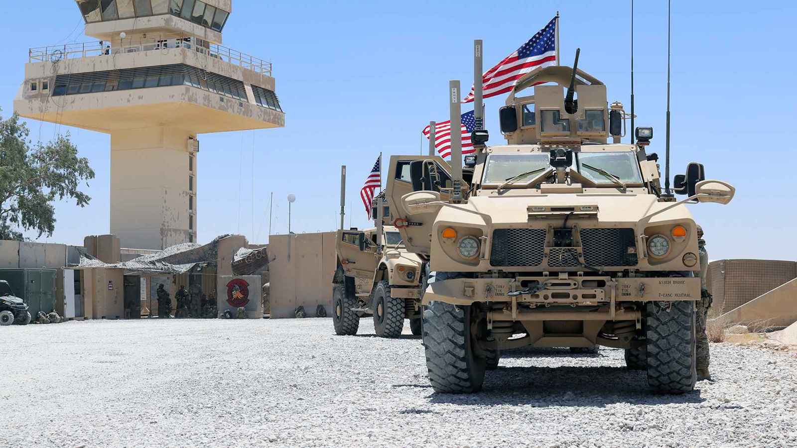 أمريكا تُخلي بعض قواعدها العسكرية في الشرق الأوسط