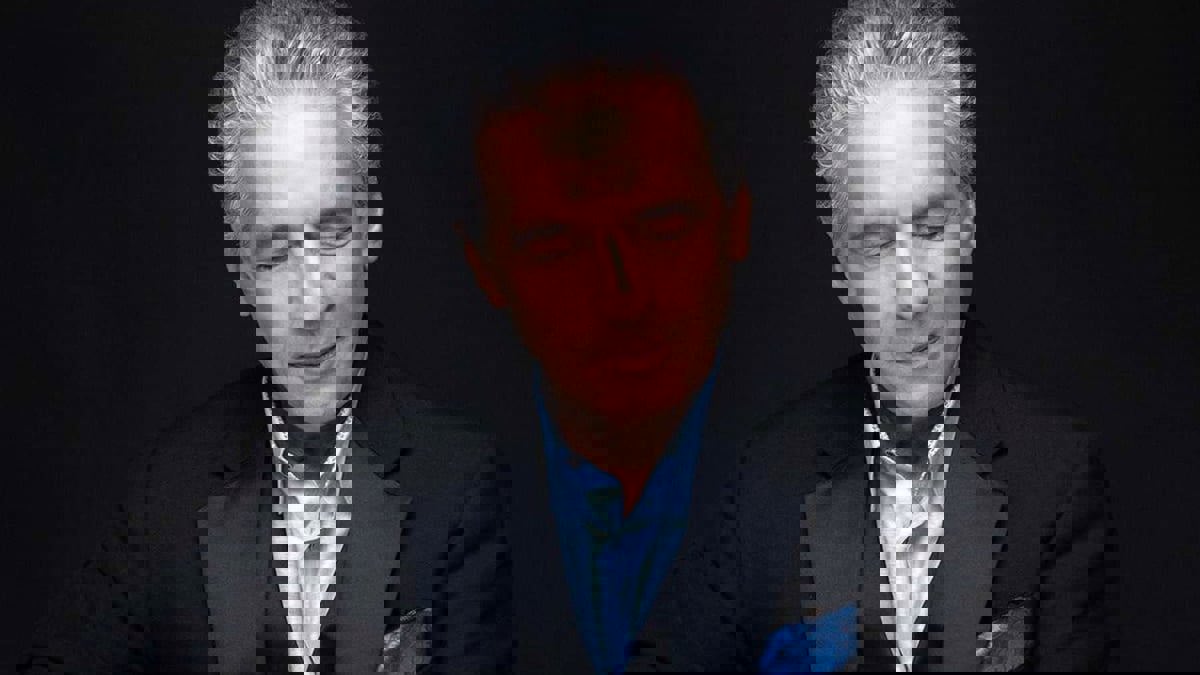 وفاة الفنان الإيراني الشهير فرامرز أصلاني