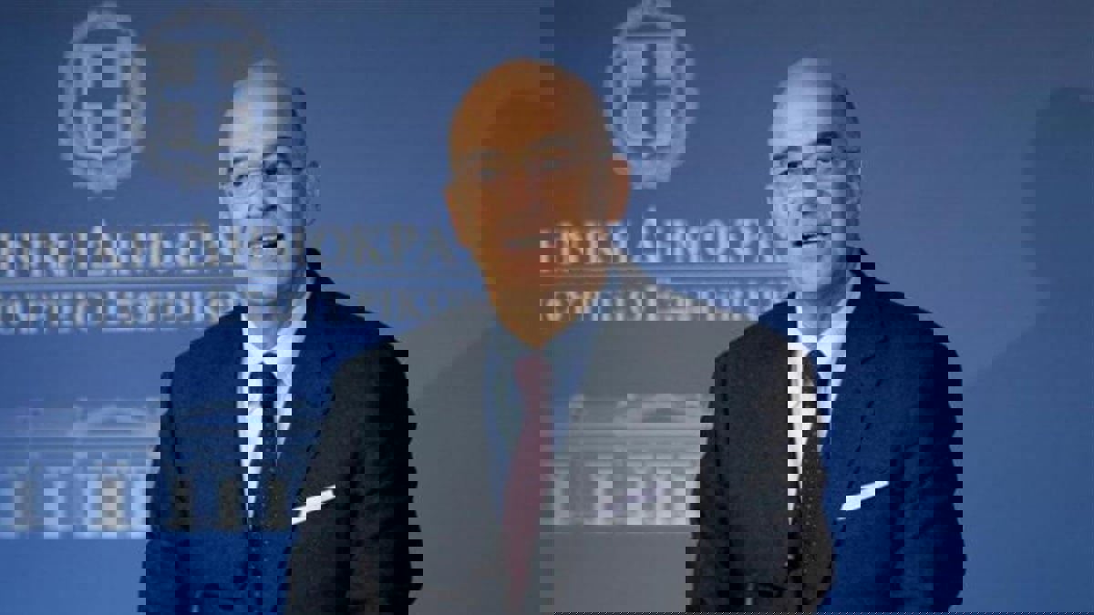 اليونان: تركيا تواصل شحن الأسلحة إلى ليبيا