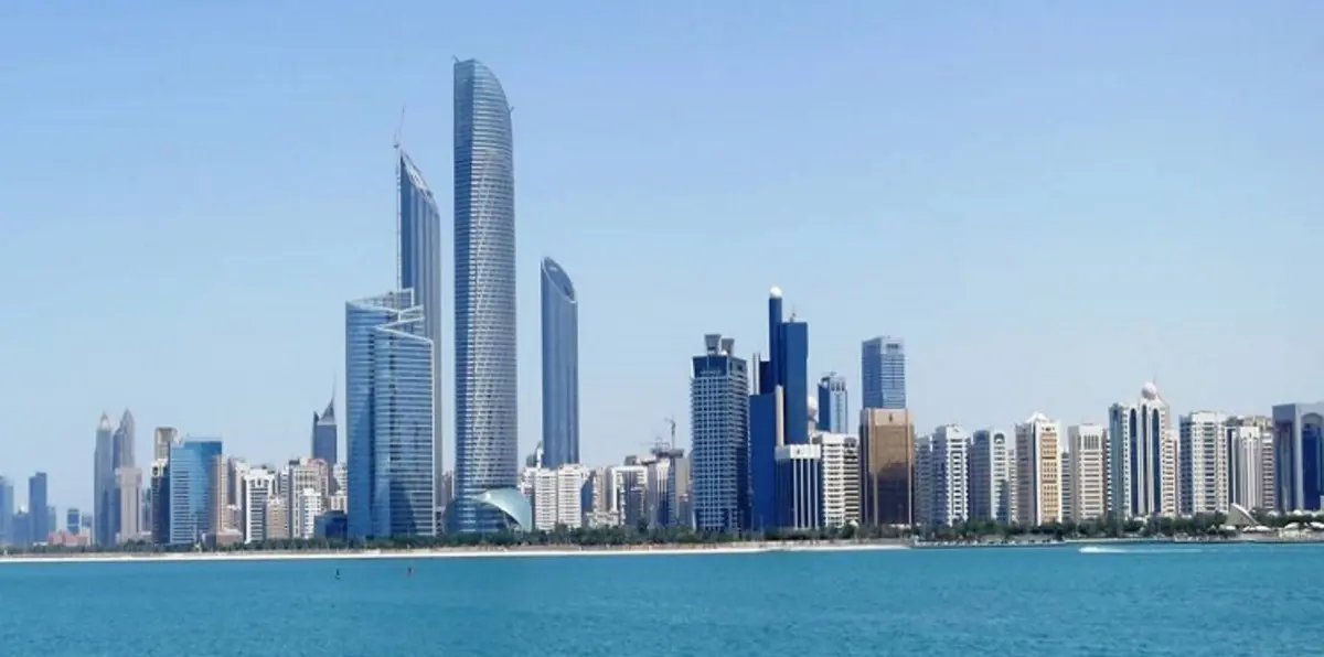 في مدينة أبوظبي.. لا وقت للملل (صور)