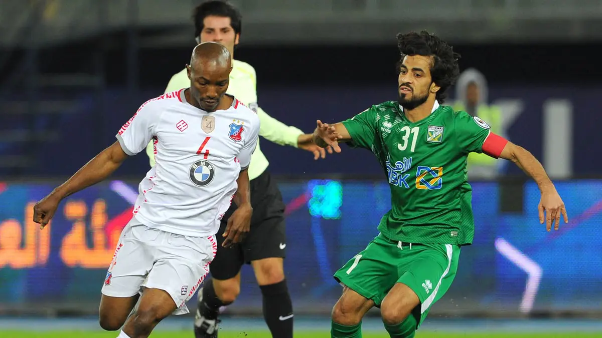 التشكيل والموعد والقنوات الناقلة لمباراة العربي ضد الكويت في كأس السوبر الكويتي