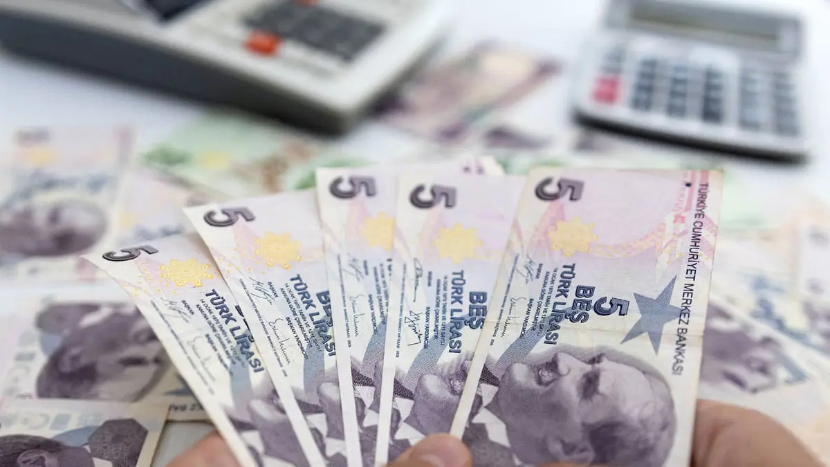 تركيا بصدد سحب 350 مليار ليرة من السيولة بالأسواق