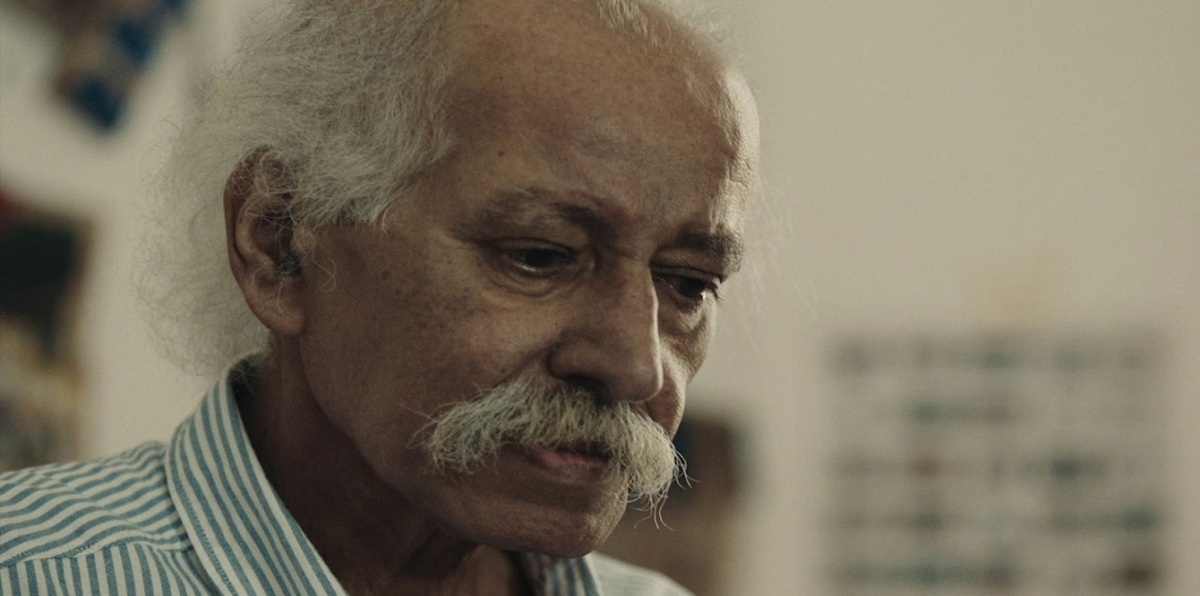 بعد فوزه بمهرجان الإسماعيلية.. تعرف على الفيلم الإماراتي "آلات حادة"