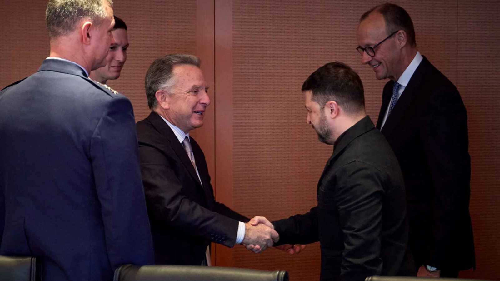 "تقدم حقيقي".. مسؤول أوكراني يُعلق على محادثات برلين