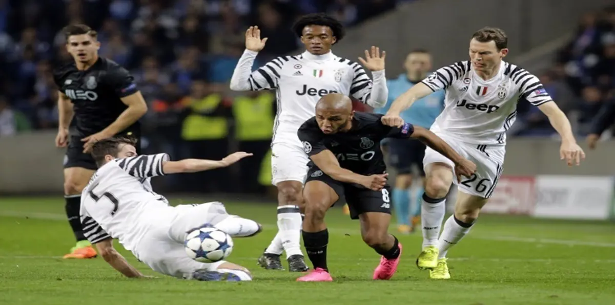 روما يخطط لضم نجم المنتخب الجزائري