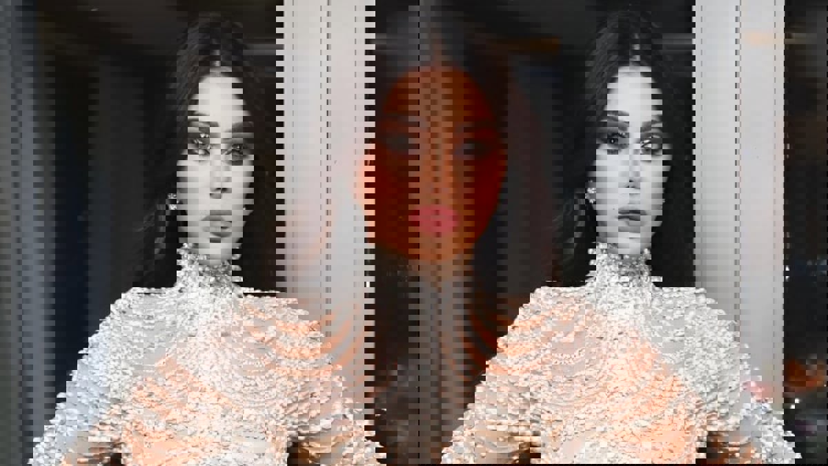 بالدموع.. هيفاء وهبي توجه رسالة للجمهور المغربي (فيديو)