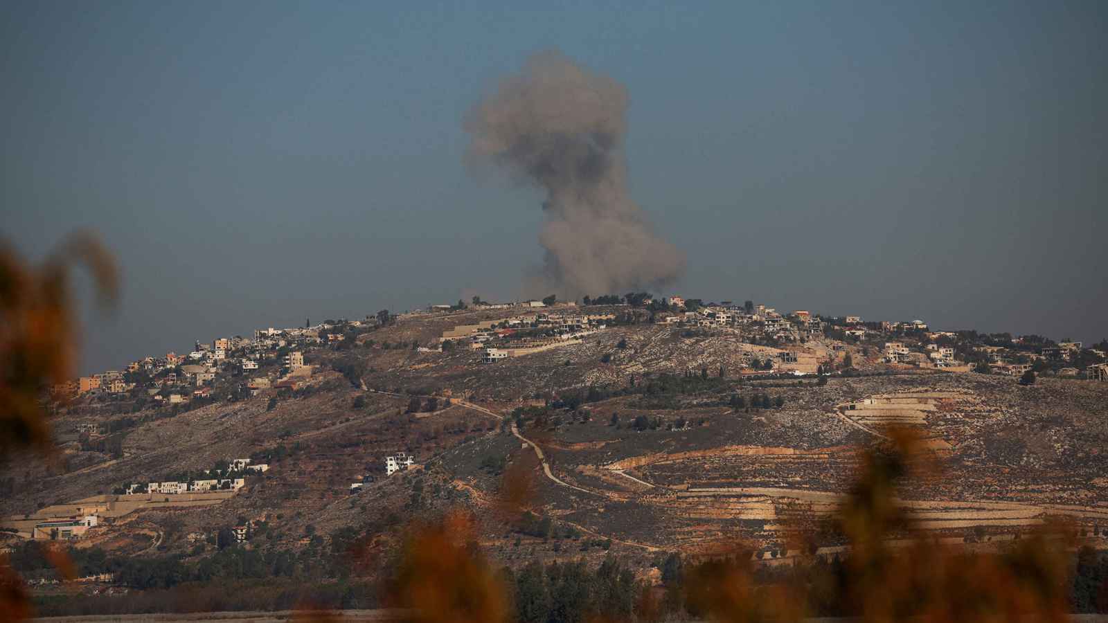 هل ينهار اتفاق التهدئة بين إسرائيل وحزب الله؟