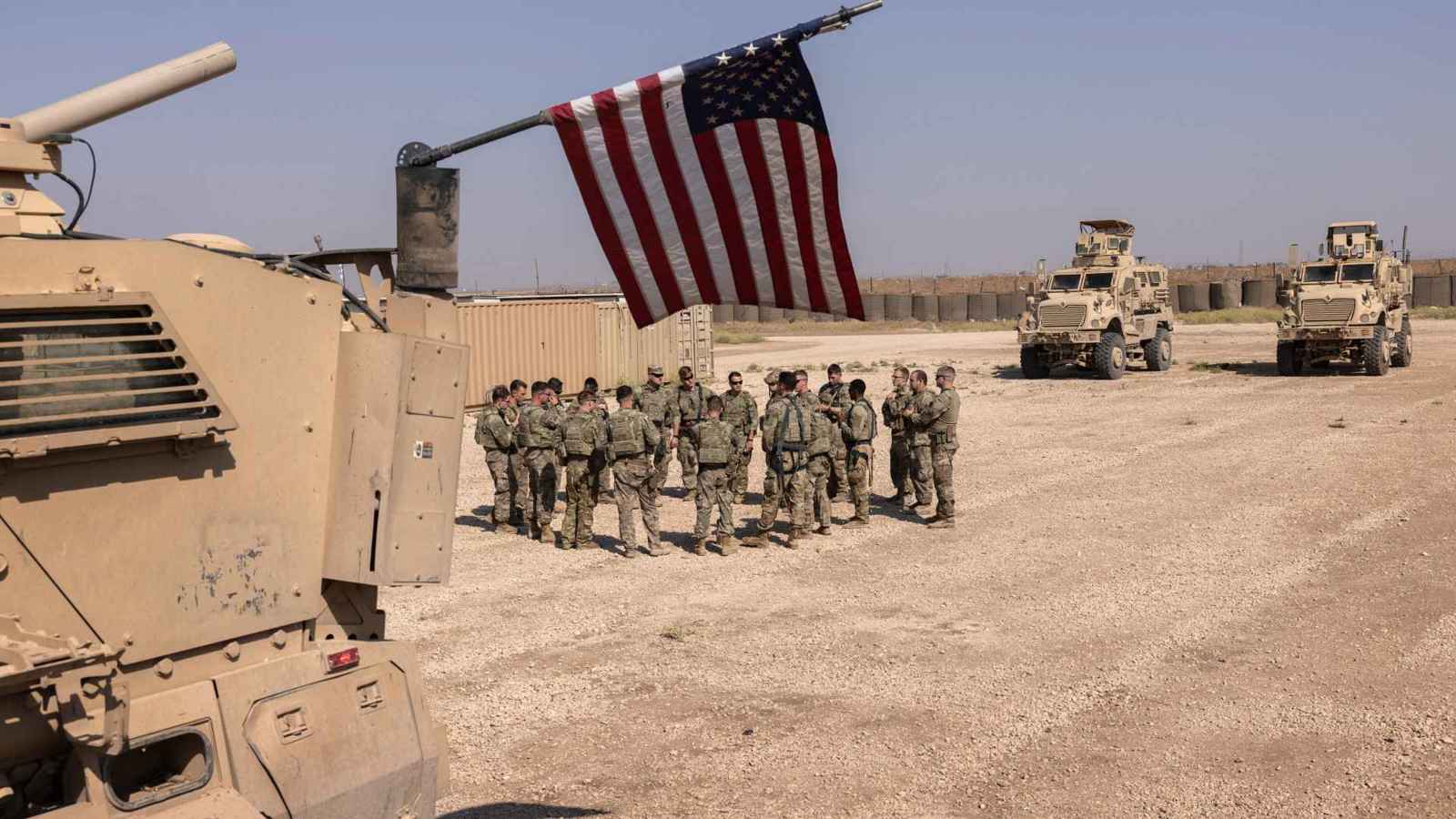 عبر جسر جوي من العراق.. الجيش الأمريكي يعزز قواعده شرقي سوريا