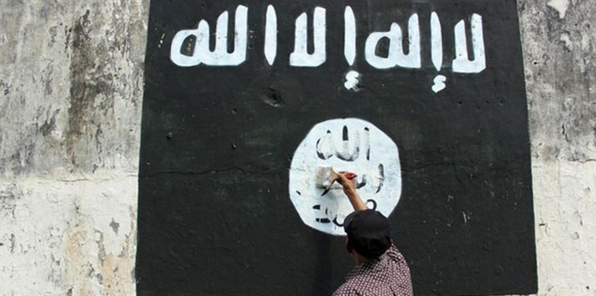 لأول مرة.. داعش يصدر مجلةً باللغة الفارسية موجهة لإيران (صور)