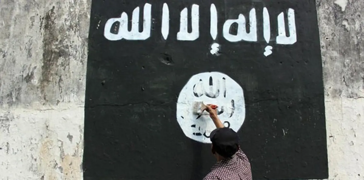 لأول مرة.. داعش يصدر مجلةً باللغة الفارسية موجهة لإيران (صور)