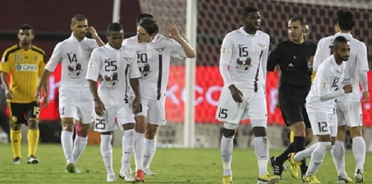 أم صلال يهدد صدارة السد في الدوري القطري