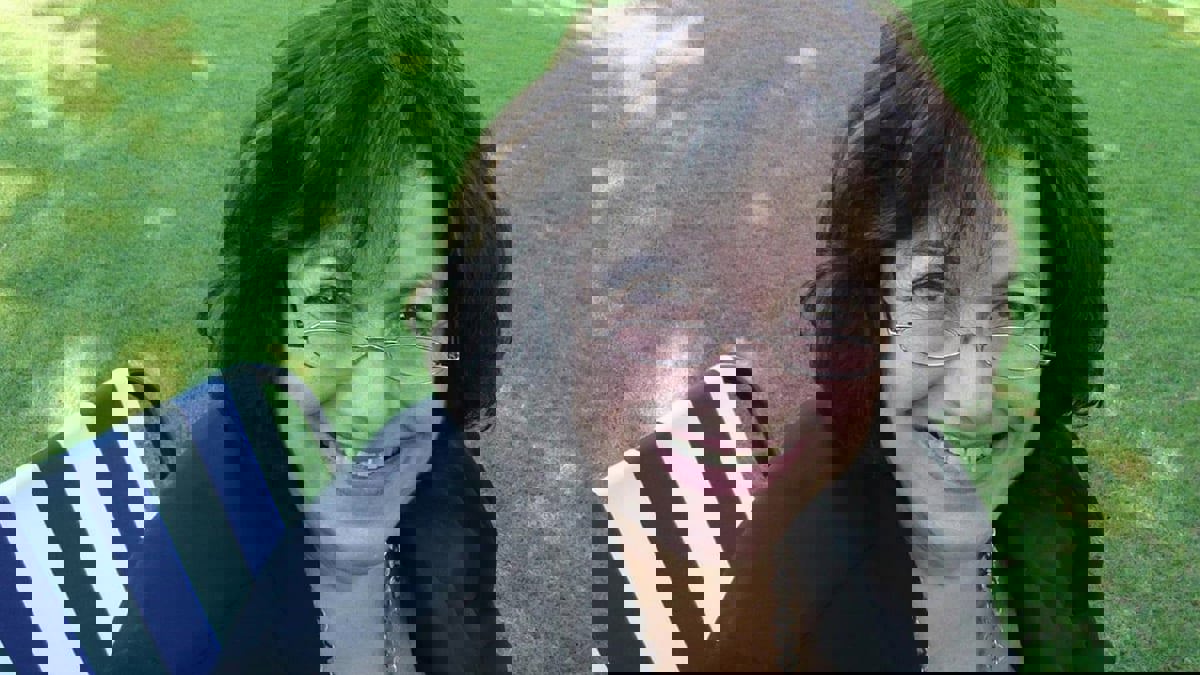 الكاتبة الأردنية زليخة أبو ريشة تثير الجدل بعد دعوتها لرفع الأذان بصوت "أم كلثوم‎‎"