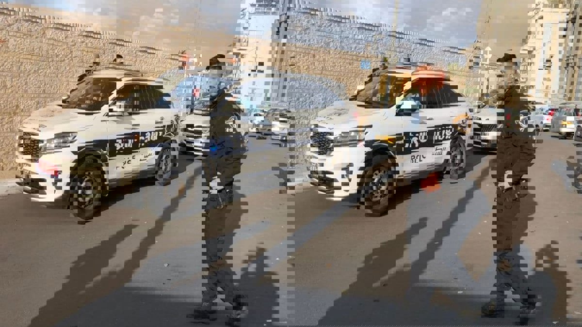 شاب فلسطيني يطعن مسنا إسرائيليا في مدينة يافا