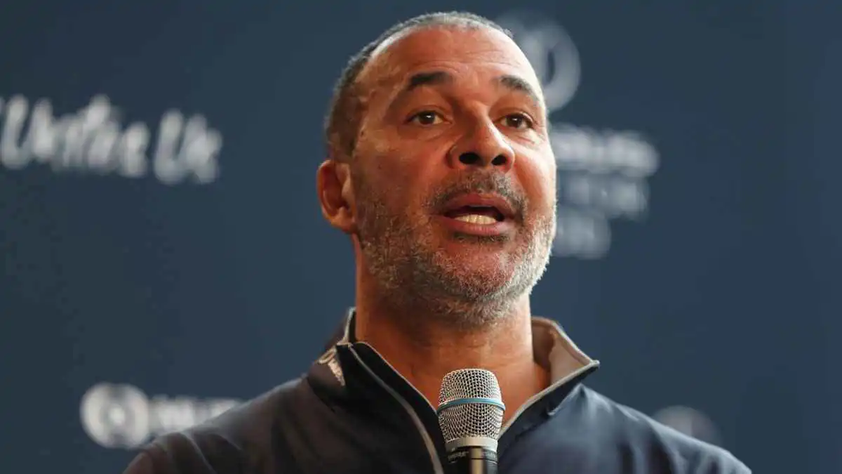 بسبب مباراة آرسنال وتشيلسي.. رود خوليت يقرر التوقف عن مشاهدة كرة القدم