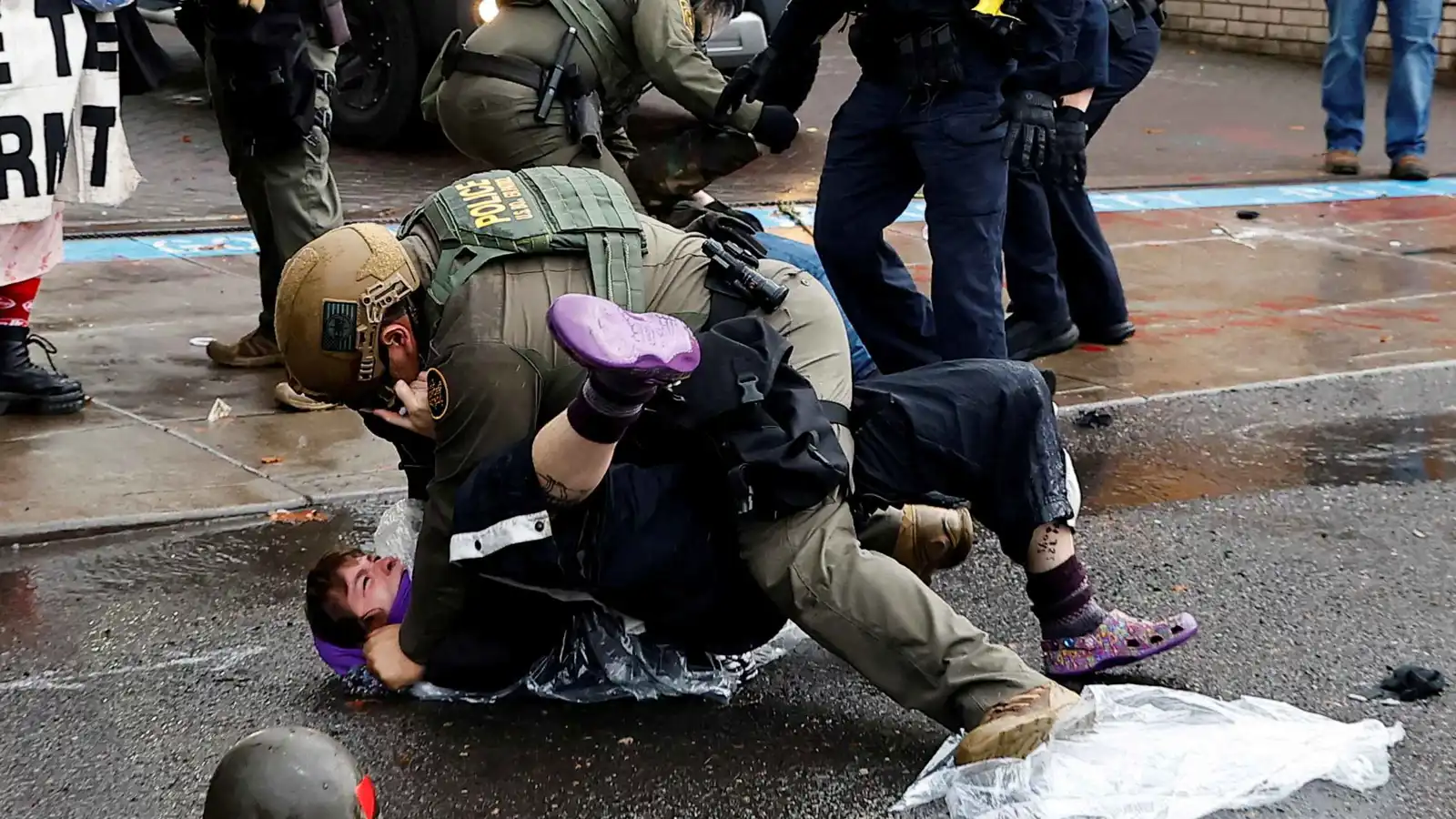 أحدث انتكاسة.. القضاء يمنع ترامب من نشر الحرس الوطني في أوريغون