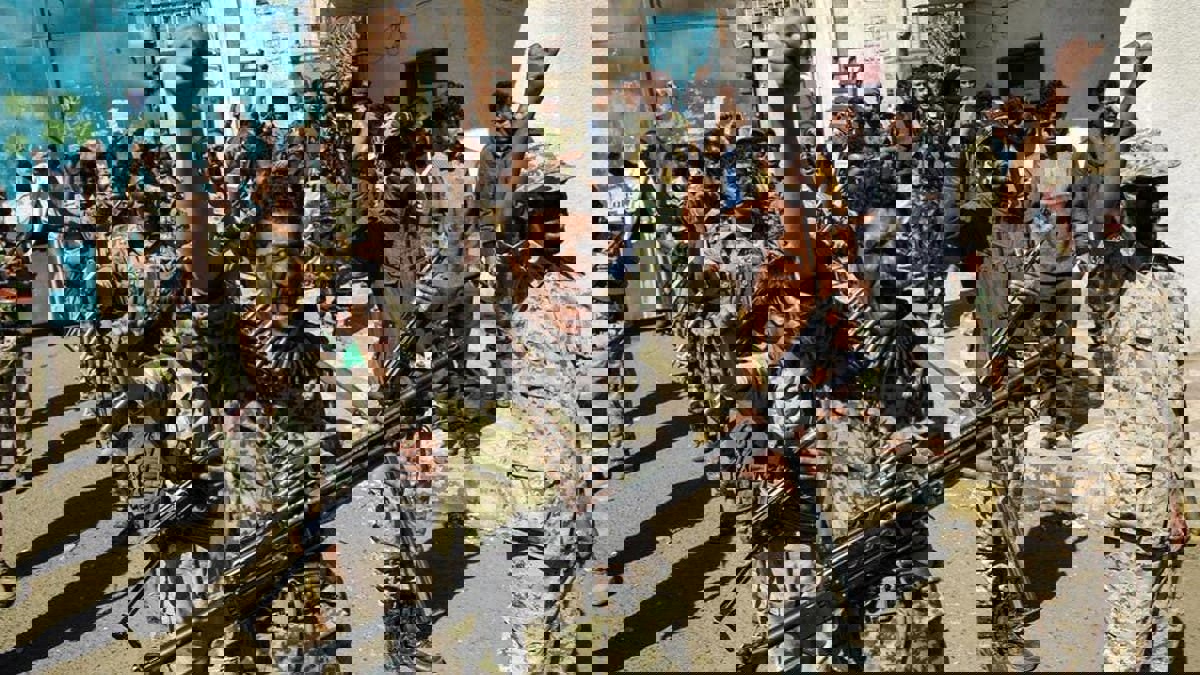 قيادي حوثي منشق يكشف عن دعم قطري كبير للميليشيات بالتنسيق مع إيران عبر عُمان