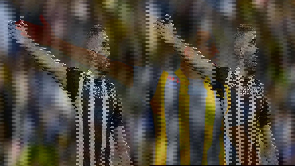 نادي الرائد يقرر التصعيد في شكواه ضد مشاركة عبدالرزاق حمدالله (فيديو)